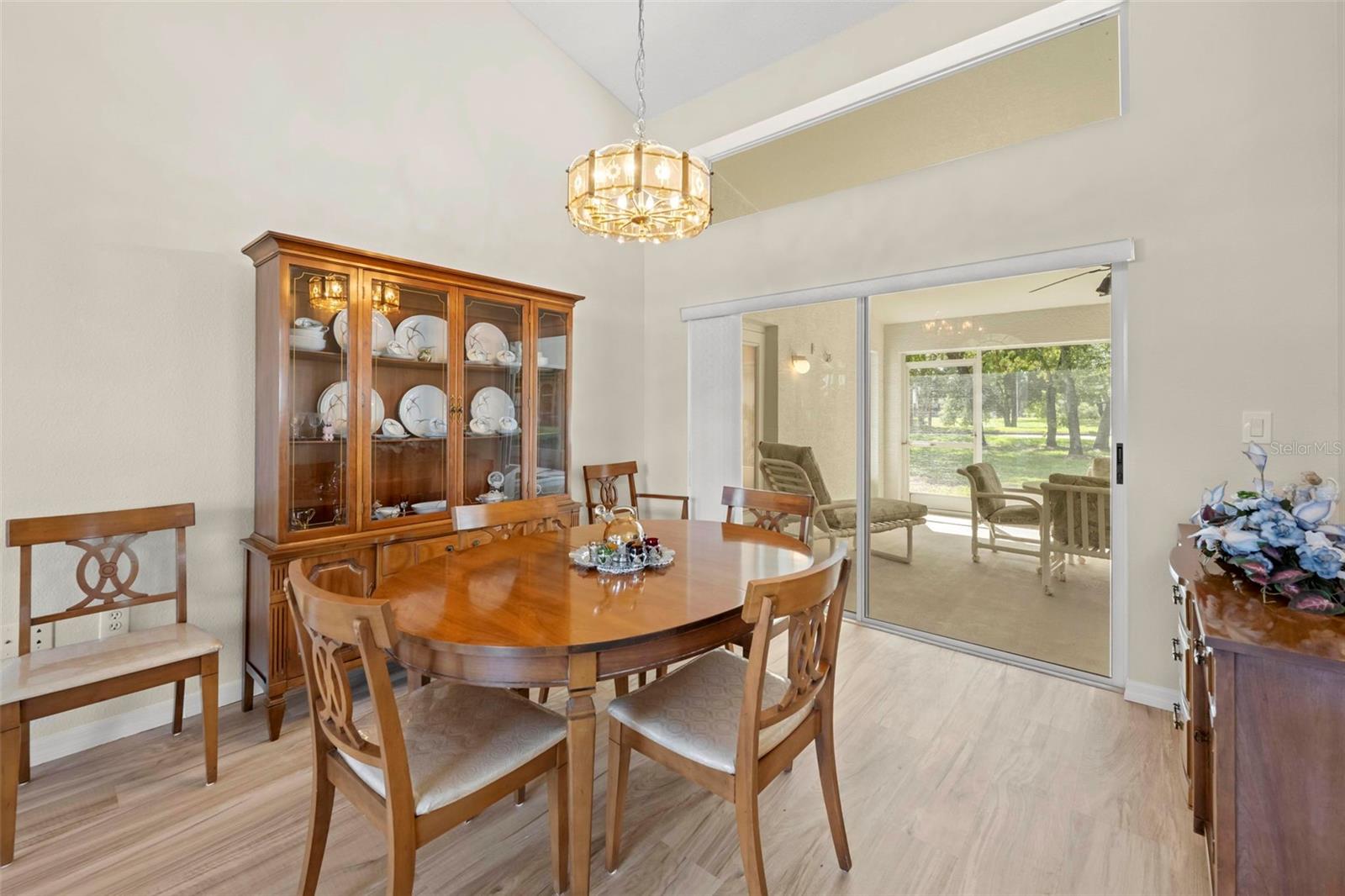 WELLINGTON AT SEVEN HILLS PH 1 - Residential