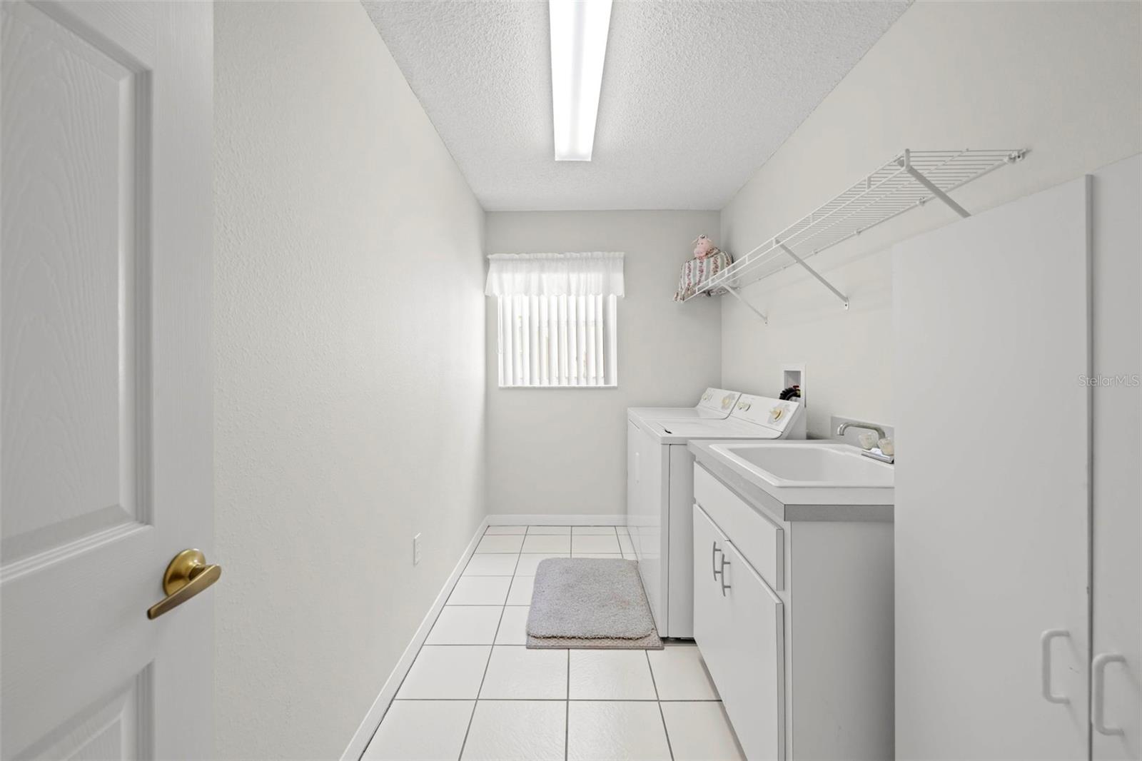 WELLINGTON AT SEVEN HILLS PH 1 - Residential