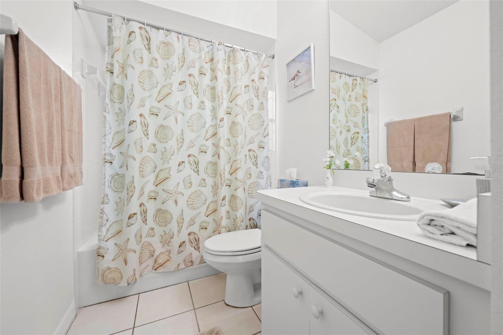 WELLINGTON AT SEVEN HILLS PH 1 - Residential