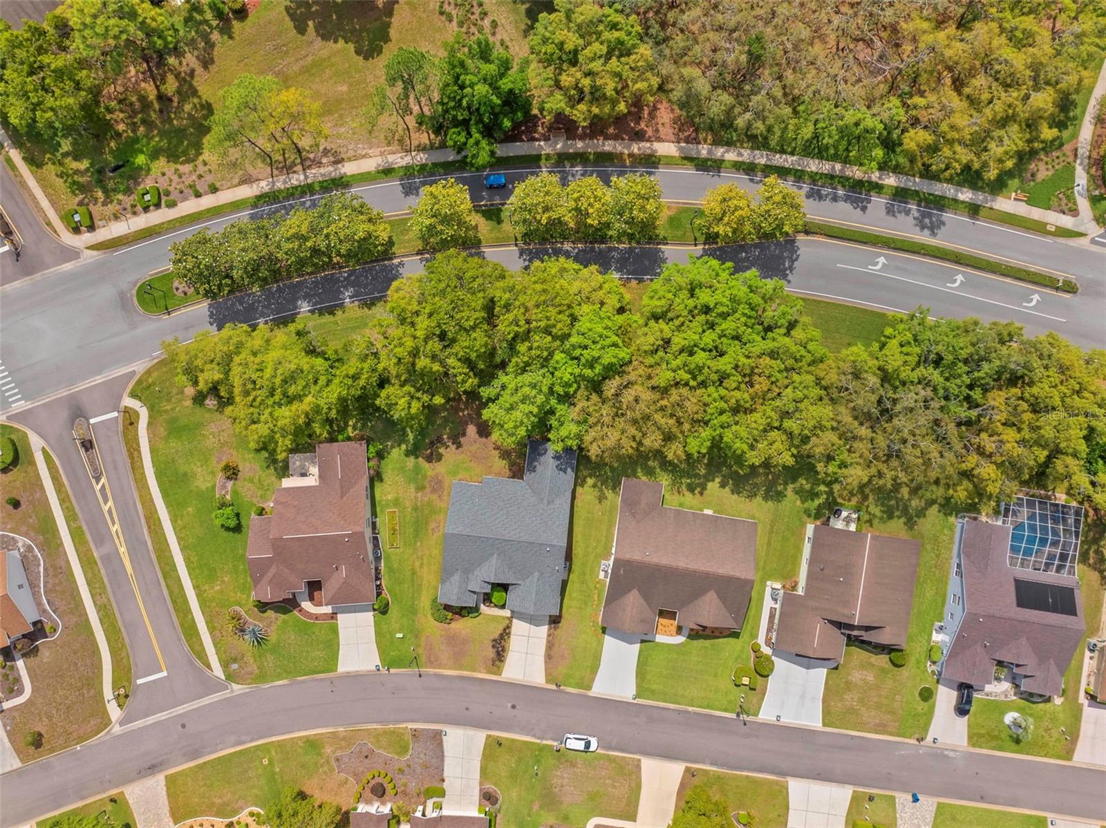 WELLINGTON AT SEVEN HILLS PH 1 - Residential