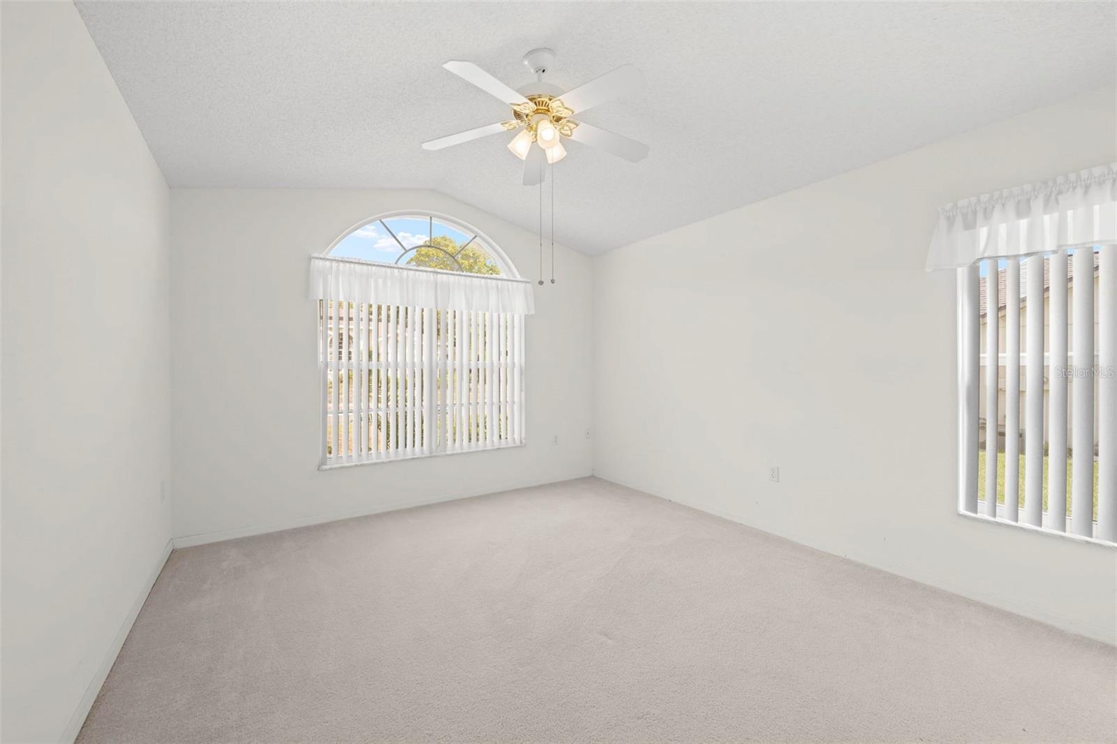 WELLINGTON AT SEVEN HILLS PH 1 - Residential