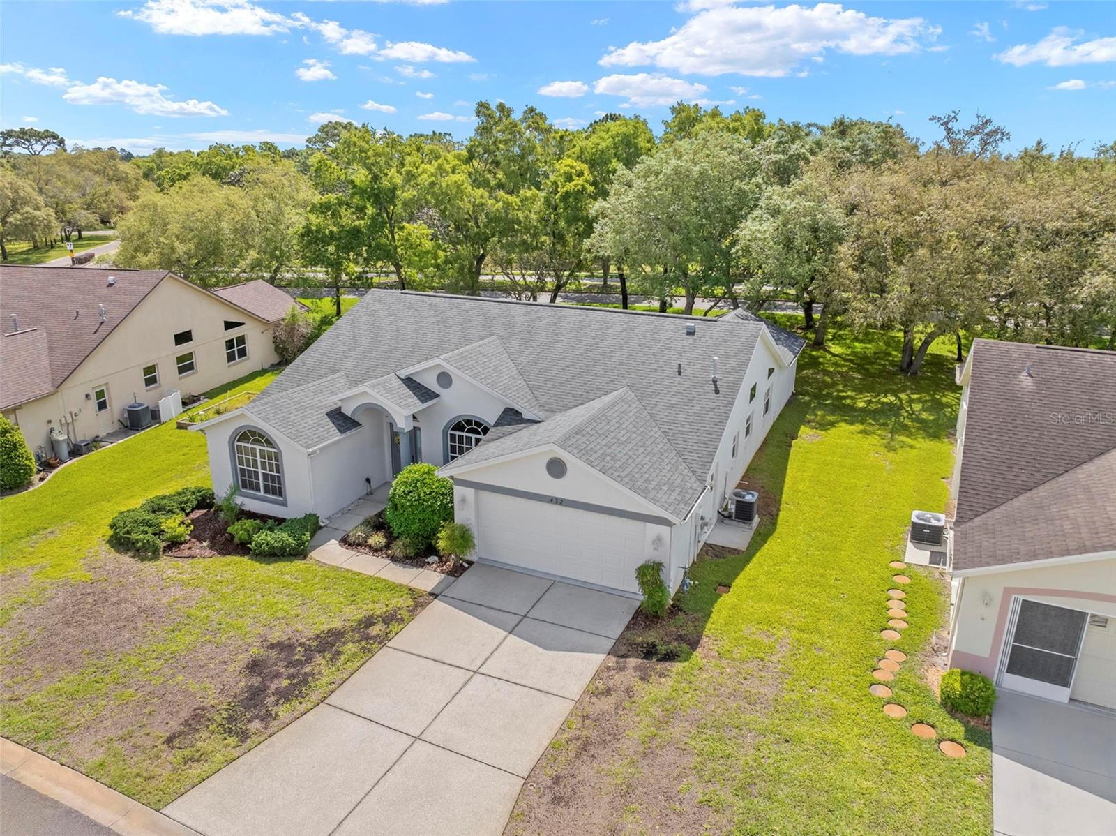 WELLINGTON AT SEVEN HILLS PH 1 - Residential