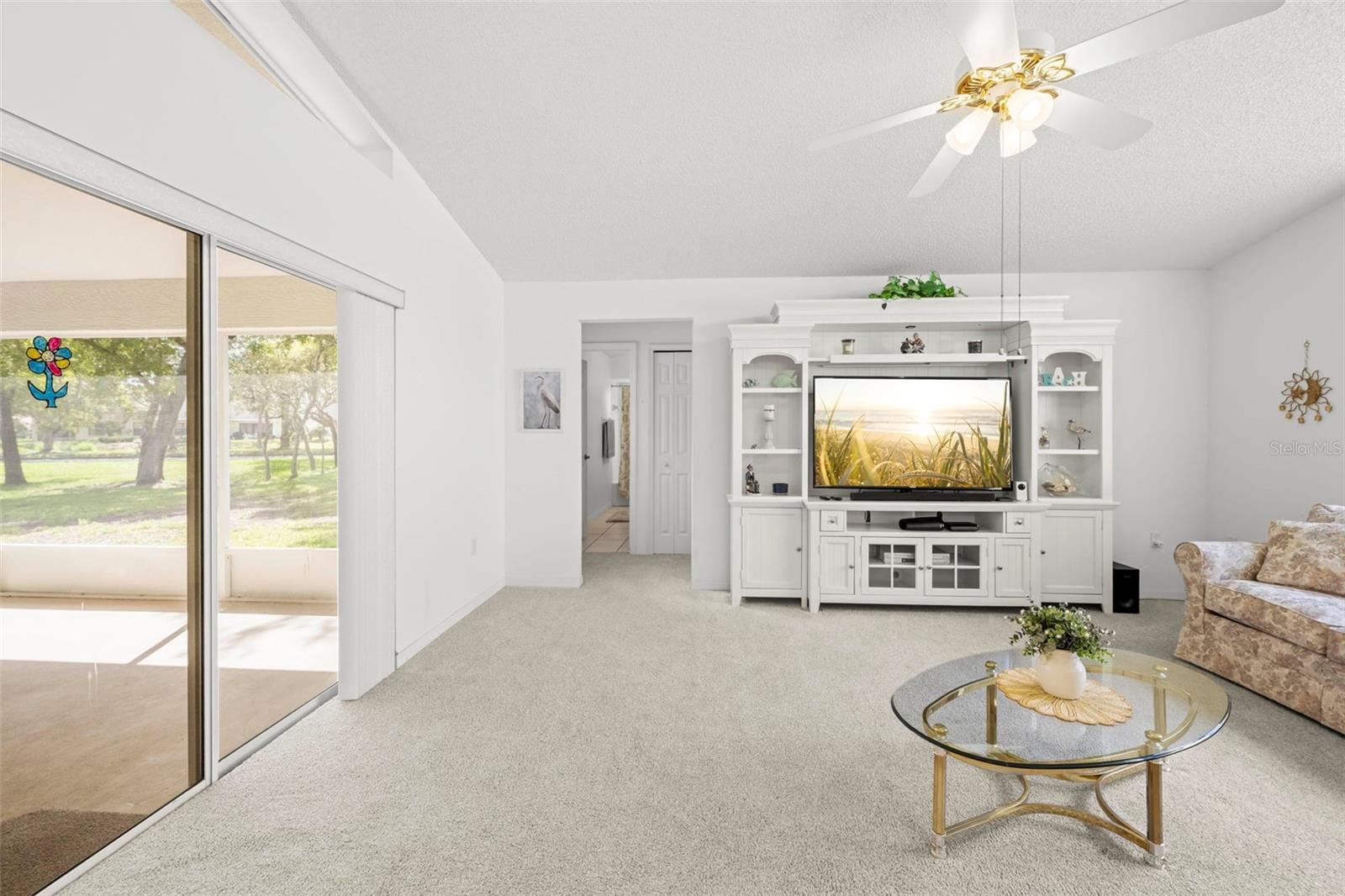 WELLINGTON AT SEVEN HILLS PH 1 - Residential