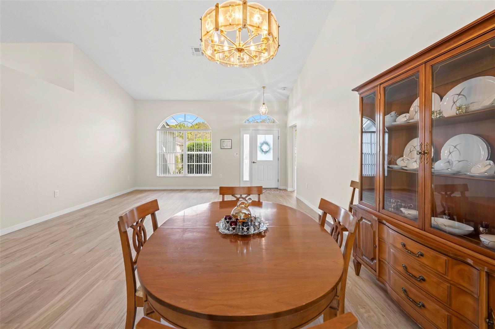 WELLINGTON AT SEVEN HILLS PH 1 - Residential