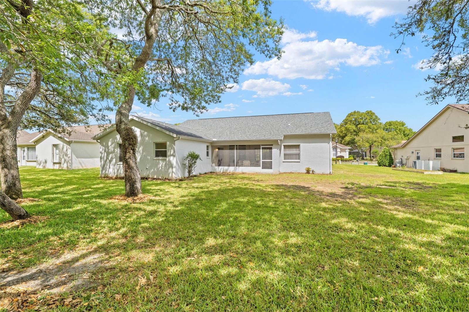 WELLINGTON AT SEVEN HILLS PH 1 - Residential