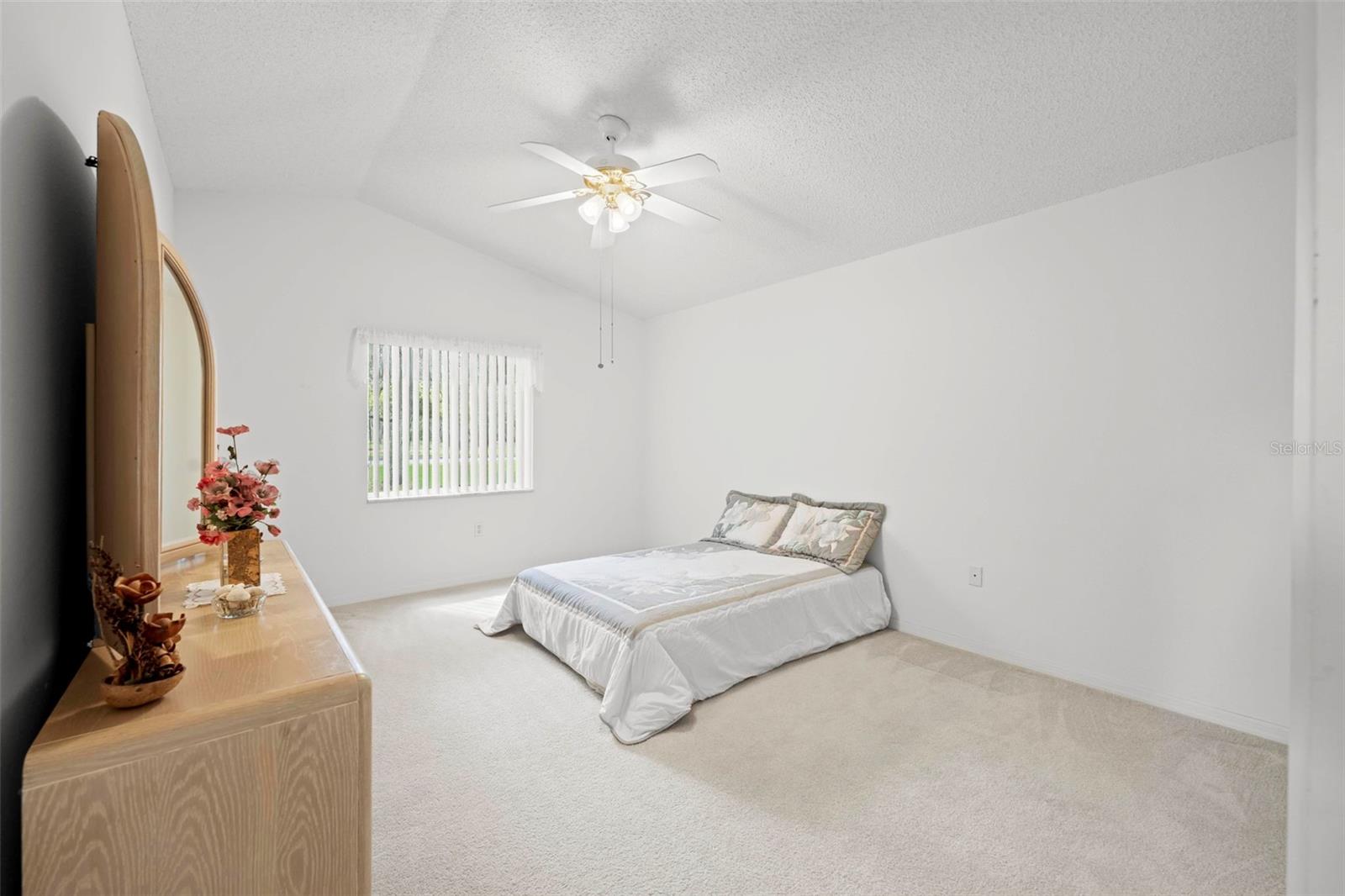 WELLINGTON AT SEVEN HILLS PH 1 - Residential