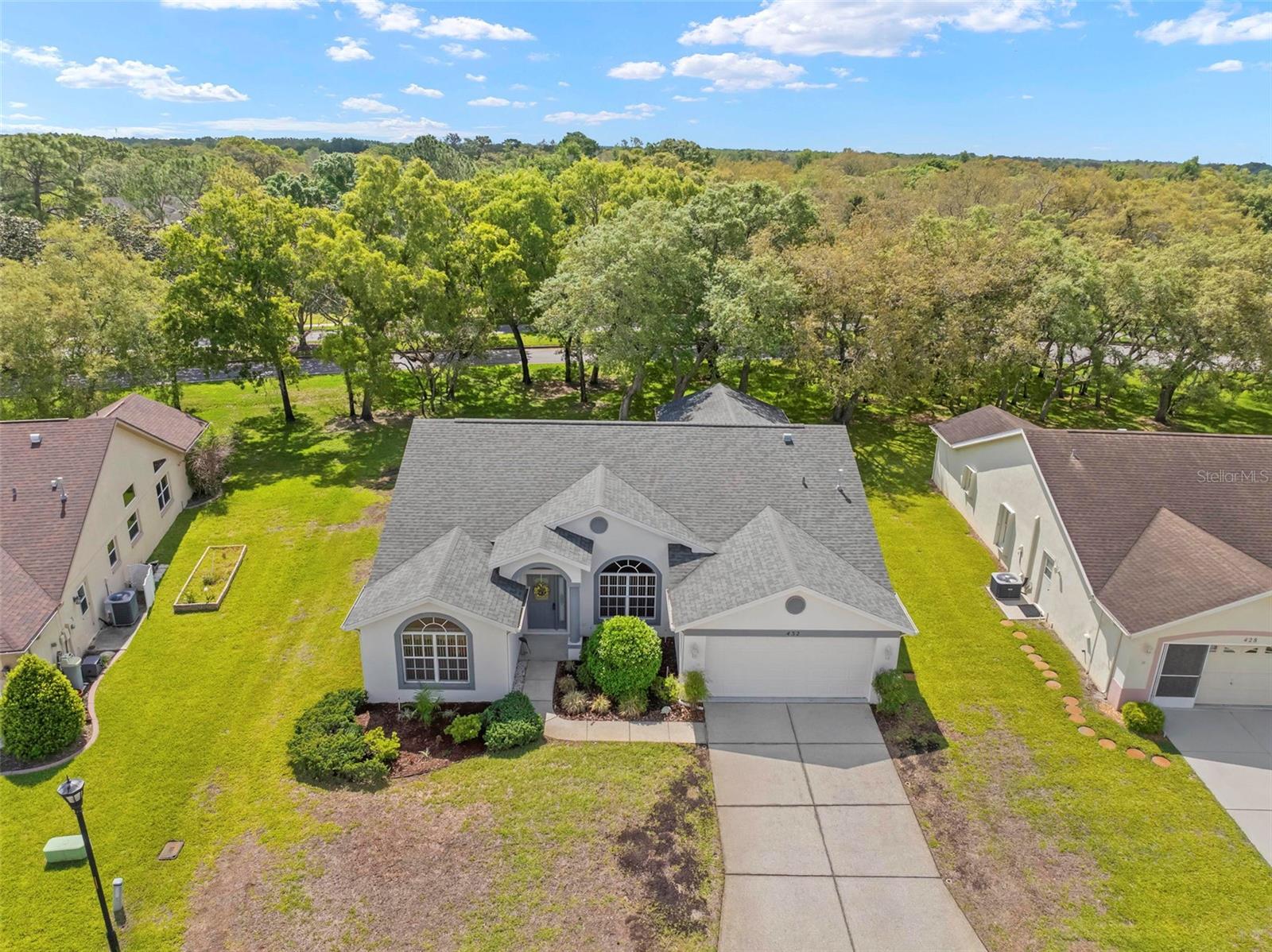 WELLINGTON AT SEVEN HILLS PH 1 - Residential