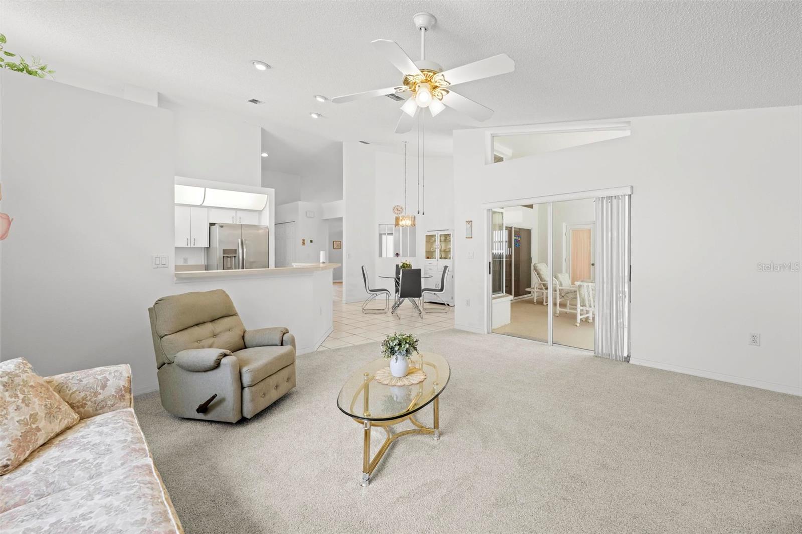 WELLINGTON AT SEVEN HILLS PH 1 - Residential