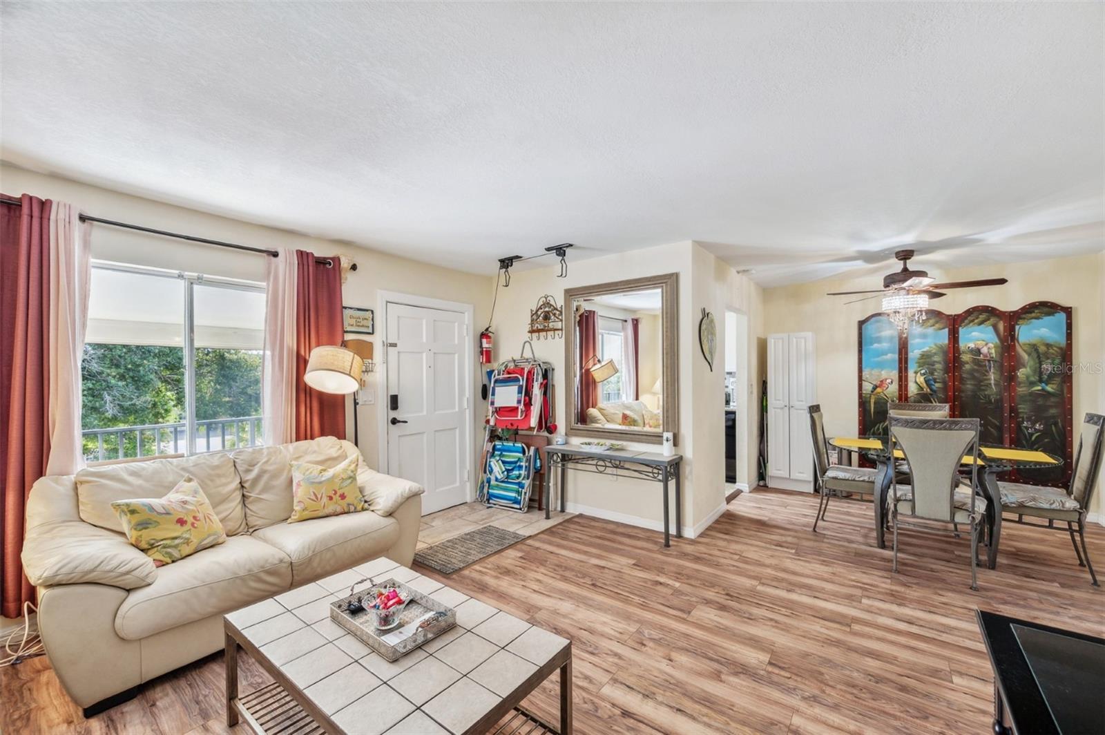 WASHINGTON SQUARE AT CLEARWATER CONDO - Residential Lease