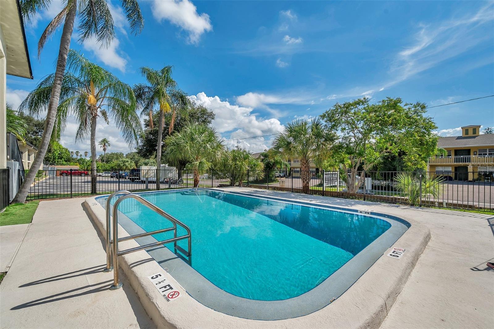 WASHINGTON SQUARE AT CLEARWATER CONDO - Residential Lease