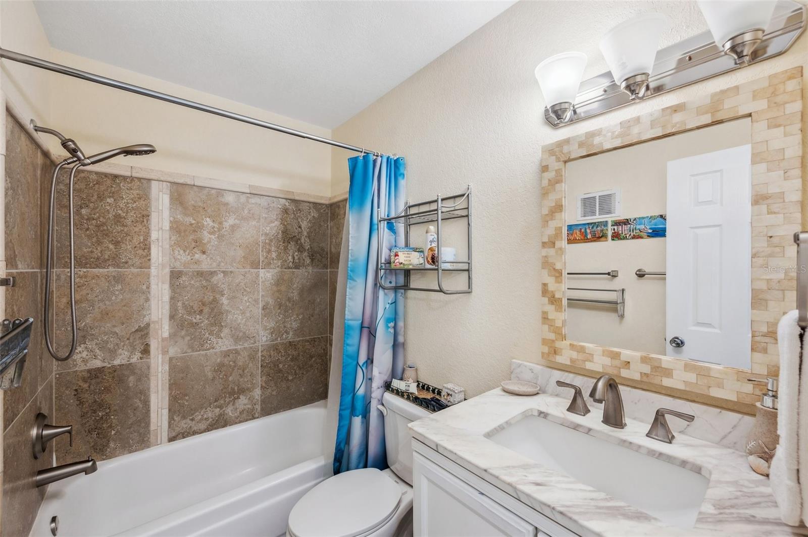 WASHINGTON SQUARE AT CLEARWATER CONDO - Residential Lease