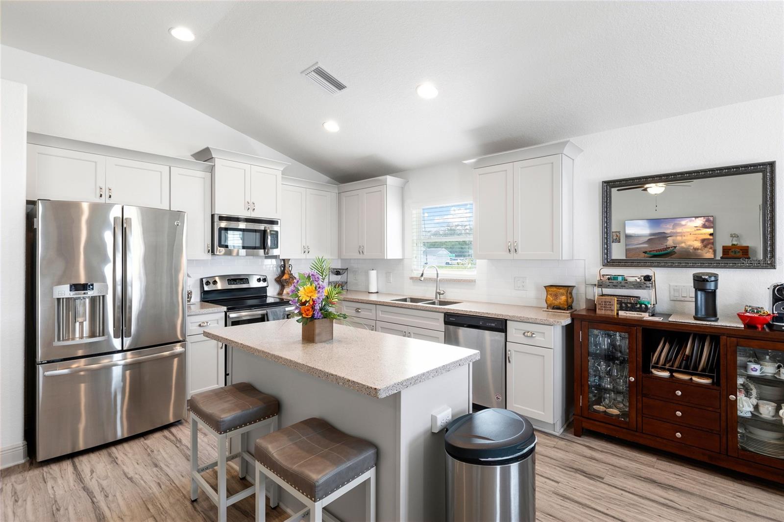 SPRING HILL - Residential