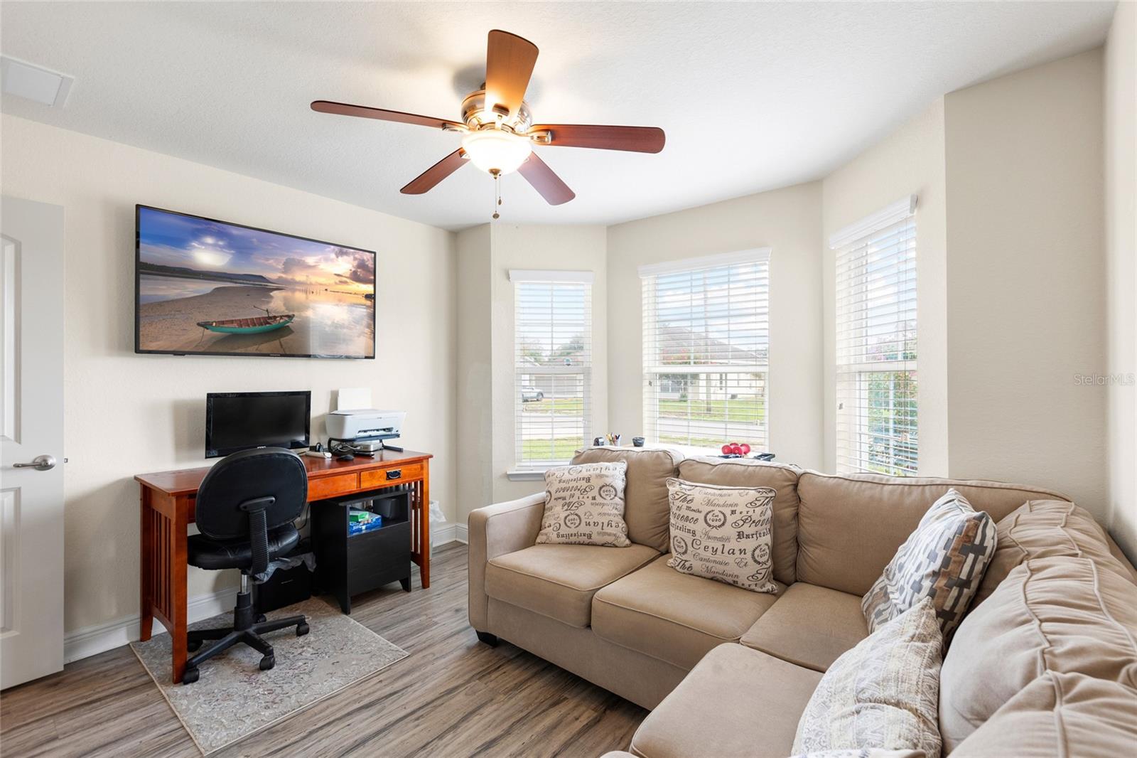 SPRING HILL - Residential