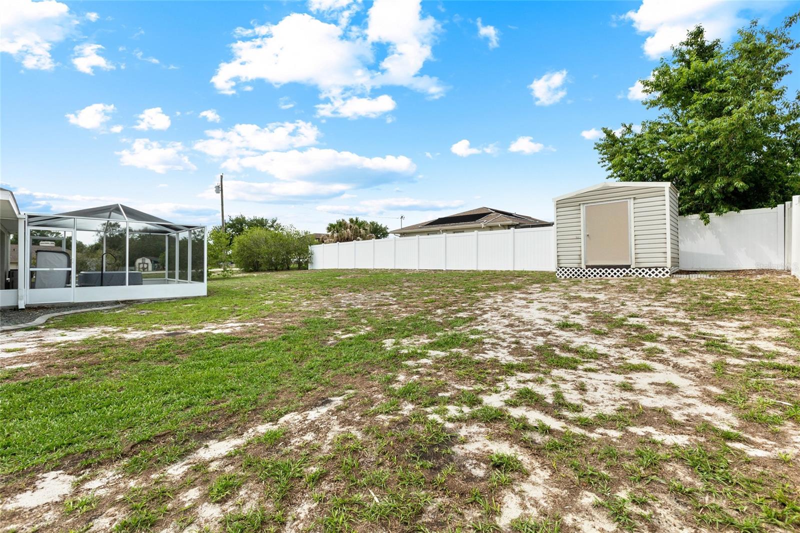 SPRING HILL - Residential