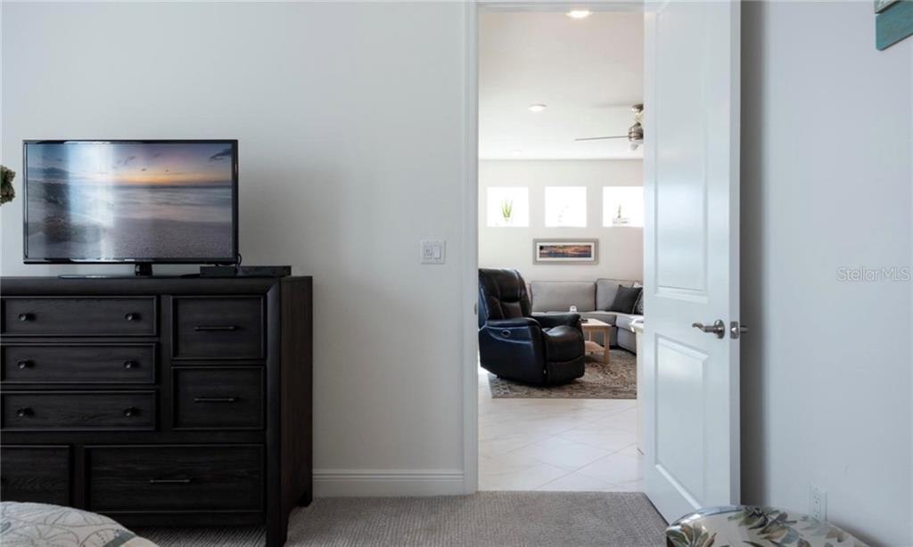 MARINA WALK ON HARBOUR ISLE PH 2-11 OR26 - Residential Lease