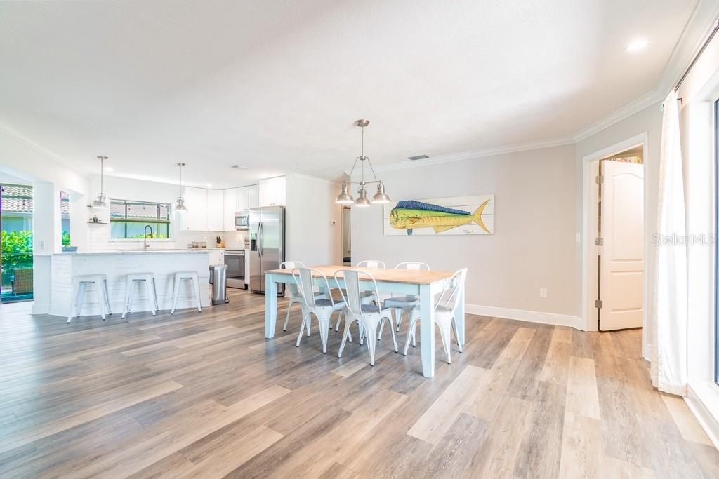 VILLAGE GREEN OF BRADENTON - Residential