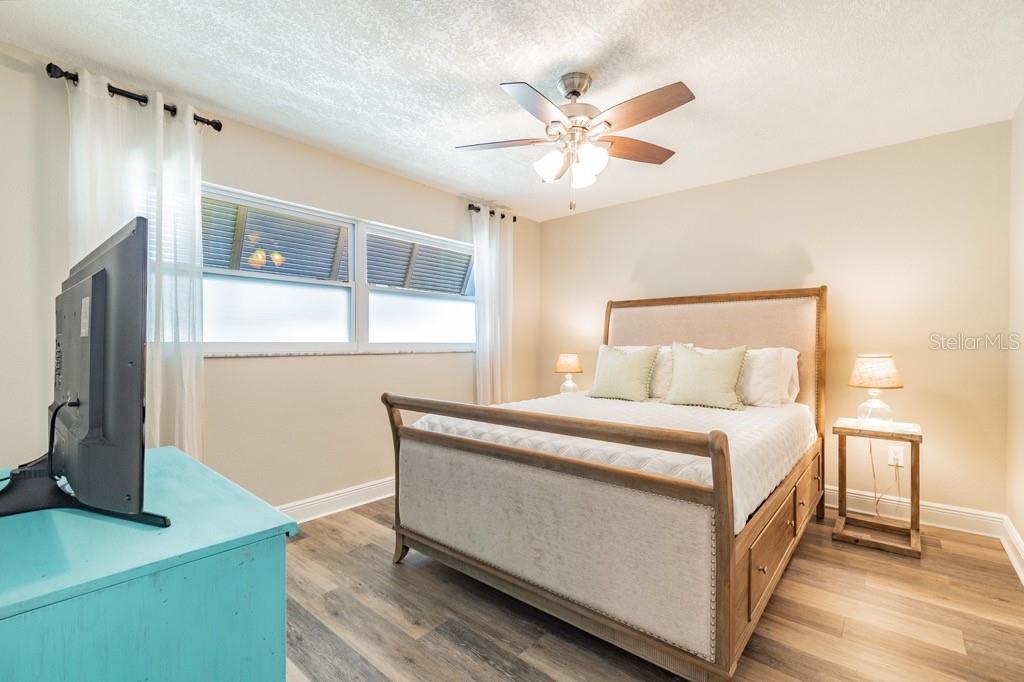 VILLAGE GREEN OF BRADENTON - Residential