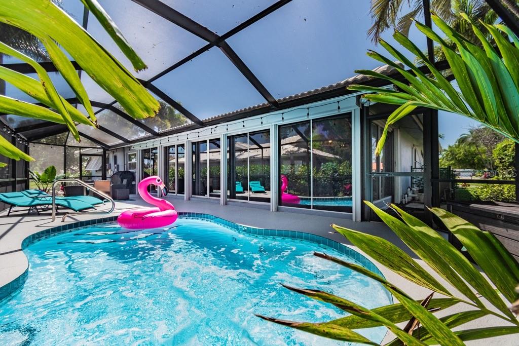 VILLAGE GREEN OF BRADENTON - Residential