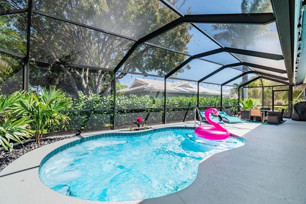 VILLAGE GREEN OF BRADENTON - Residential