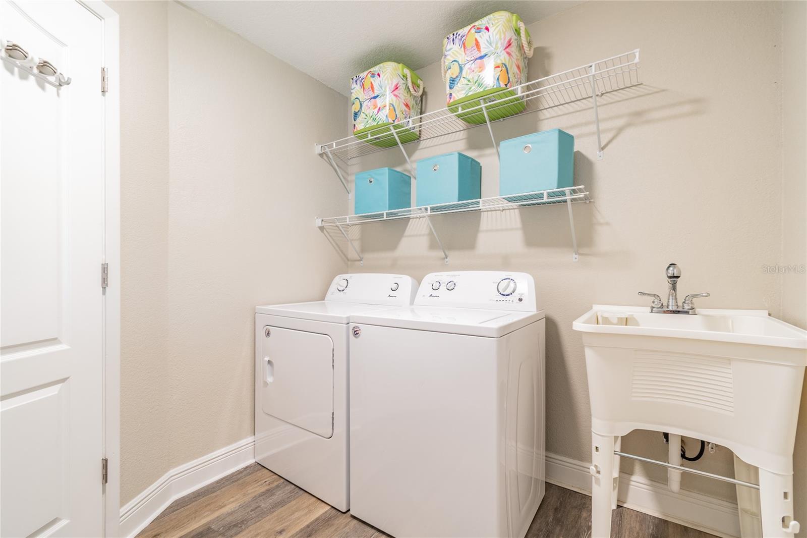 VILLAGE GREEN OF BRADENTON - Residential