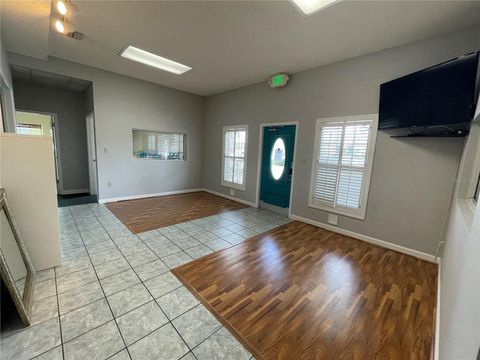 Tiny photo for 18610 Us Highway 441, Mount Dora, FL 32757 (MLS # G5094771)