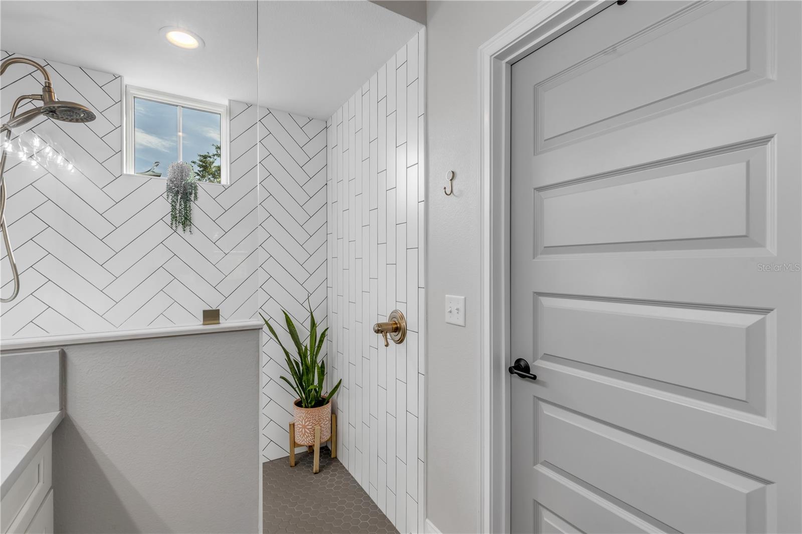 FLORIDA DAYS PH 3 - Residential