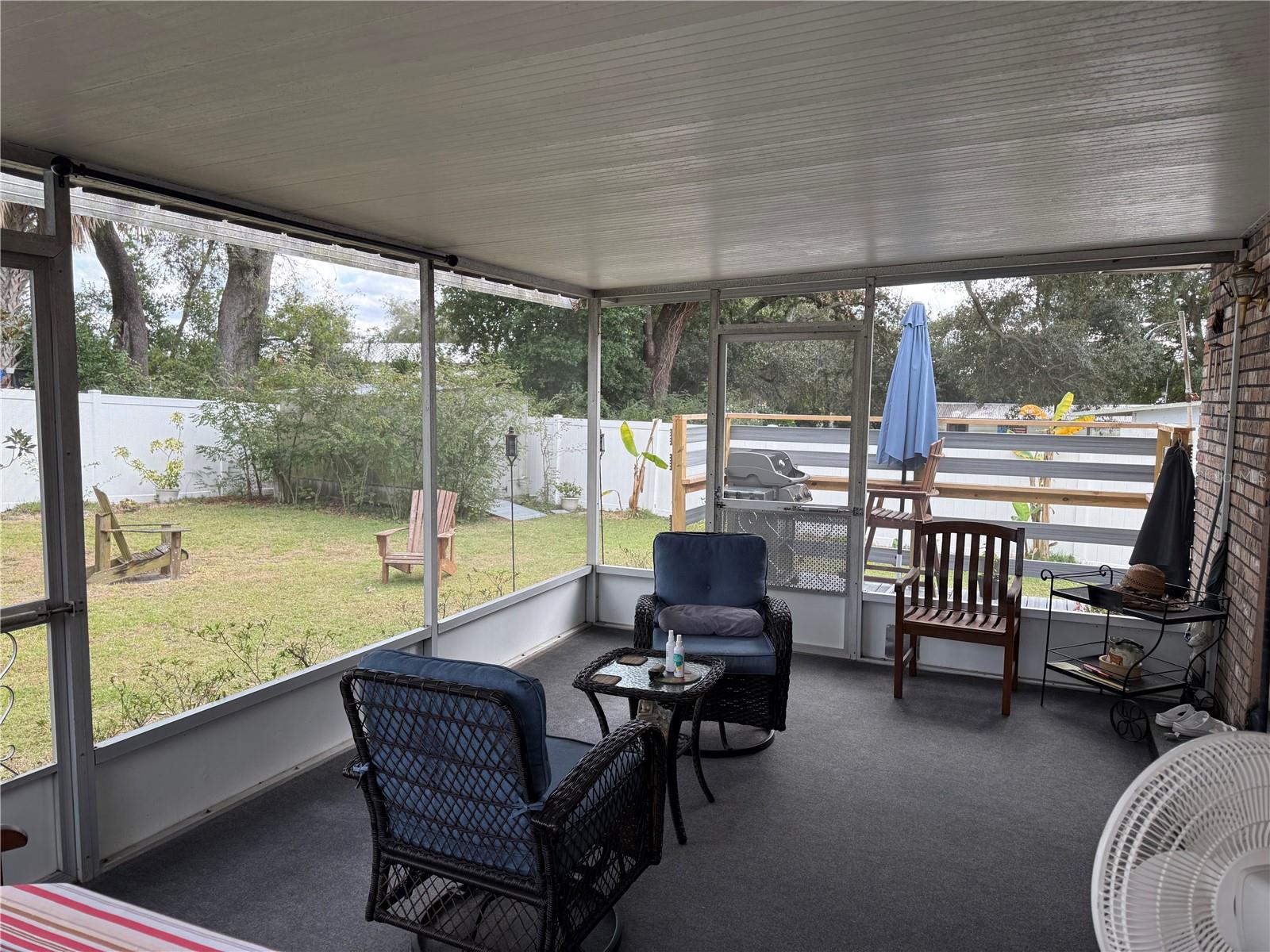 PRESIDENTIAL MANOR - Residential