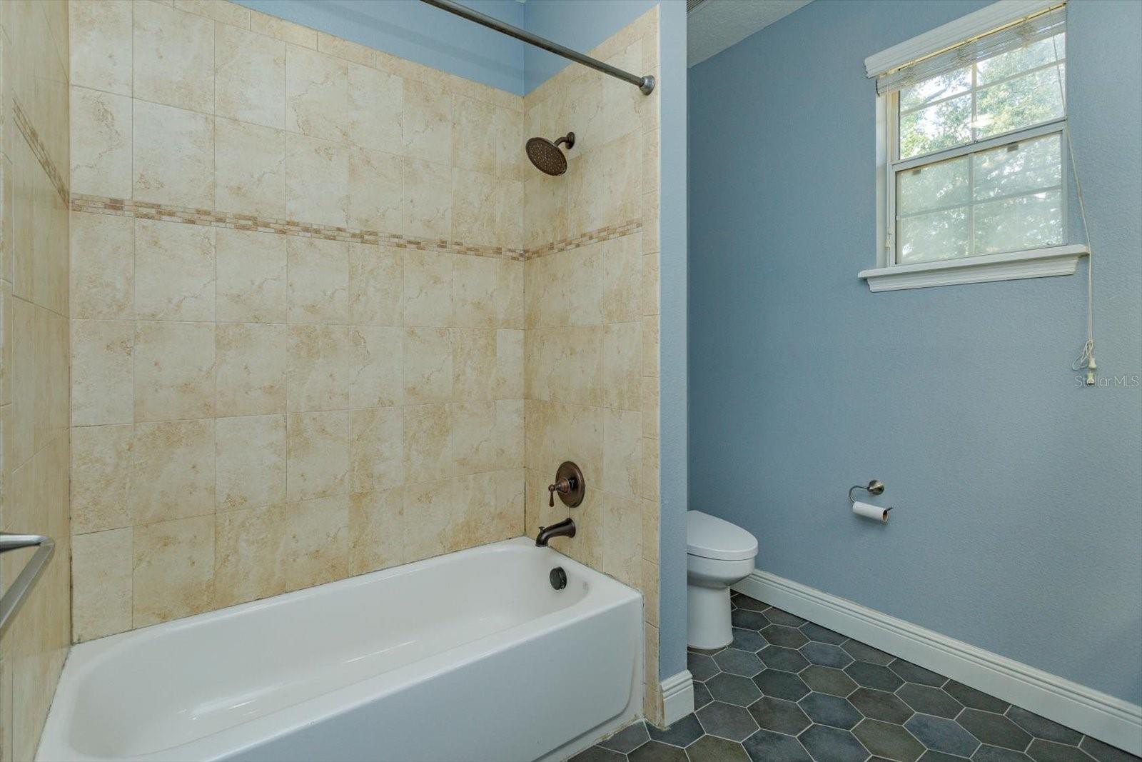 MIDWAY ADD - Residential Lease