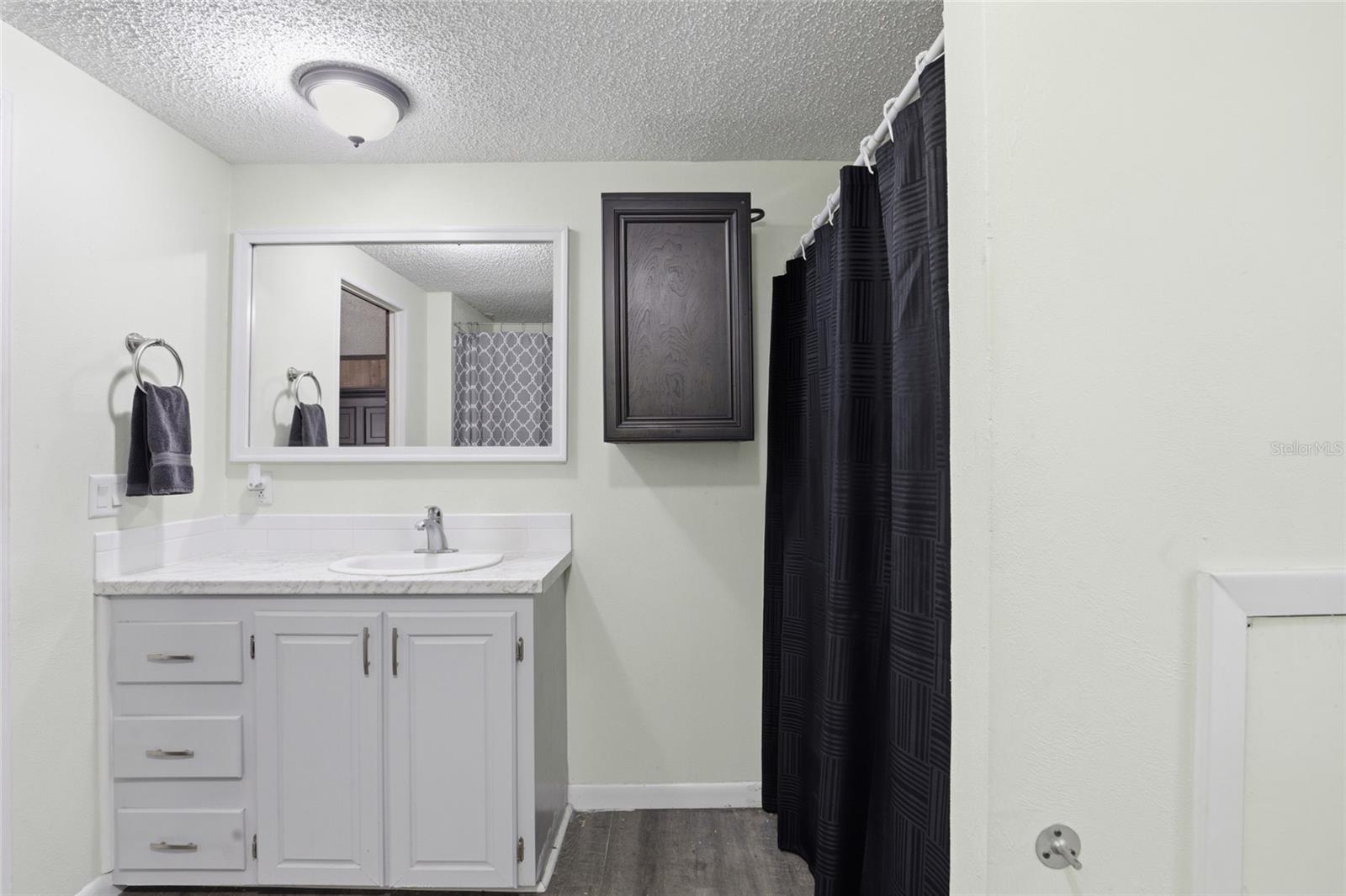 FLORIDA OAK FOREST - Residential