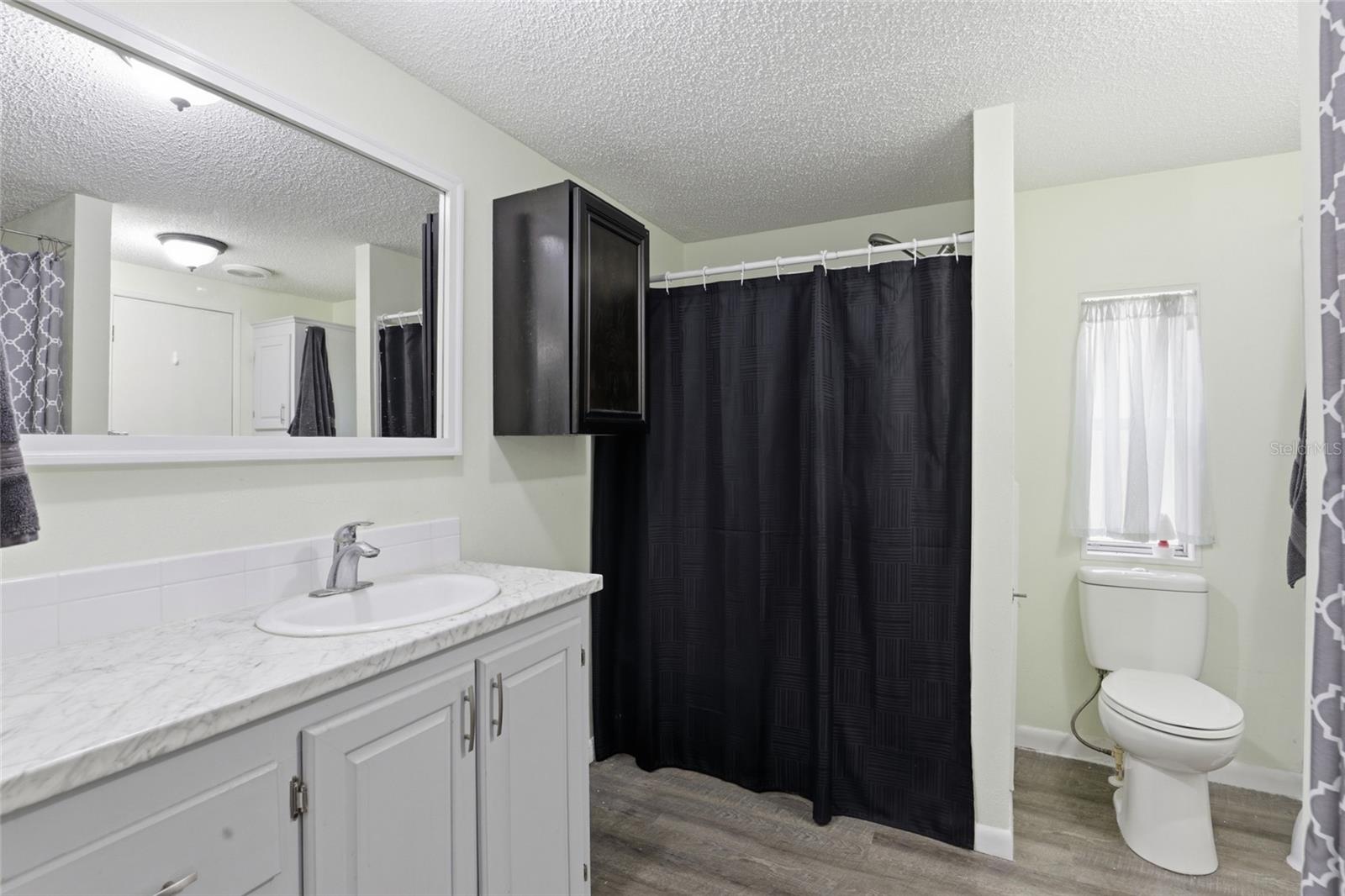 FLORIDA OAK FOREST - Residential