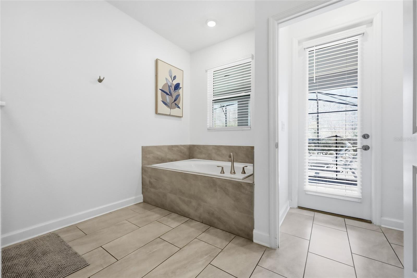 COVE AT STOREY LAKE 4 - Residential