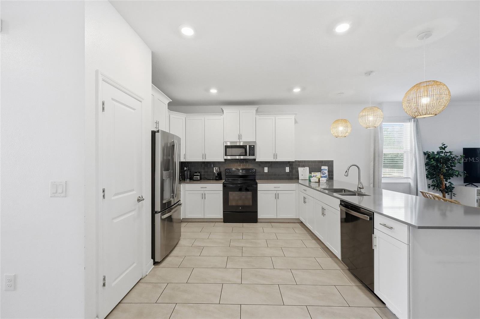 COVE AT STOREY LAKE 4 - Residential