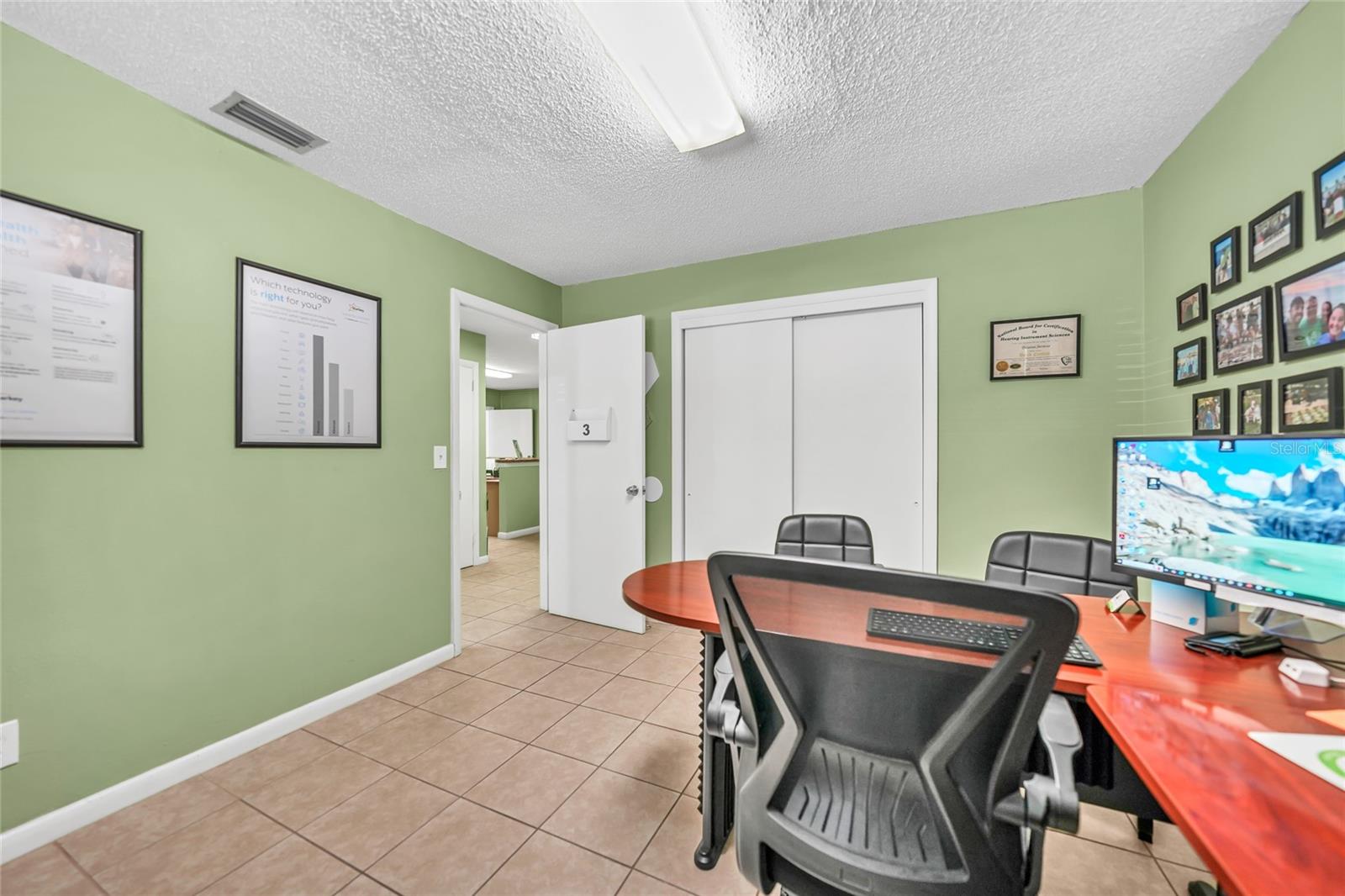 GILCHRISTS & BALDWINS SUB - Commercial Sale