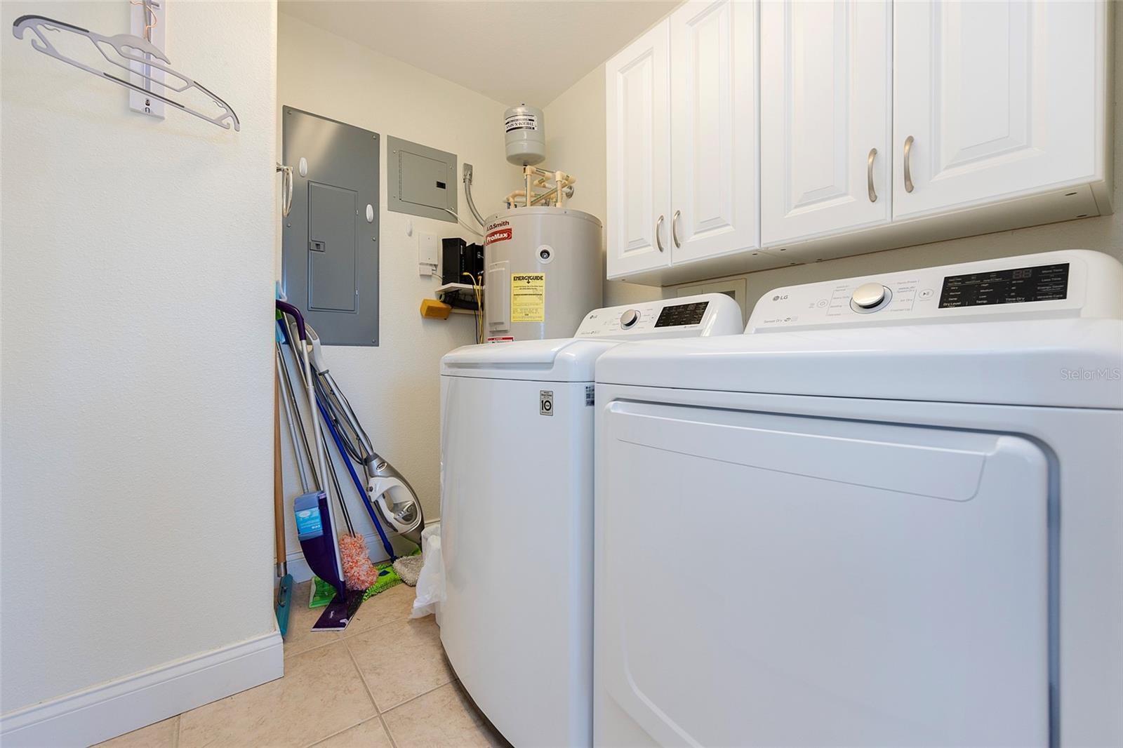 SALIDA DEL SOL - Residential