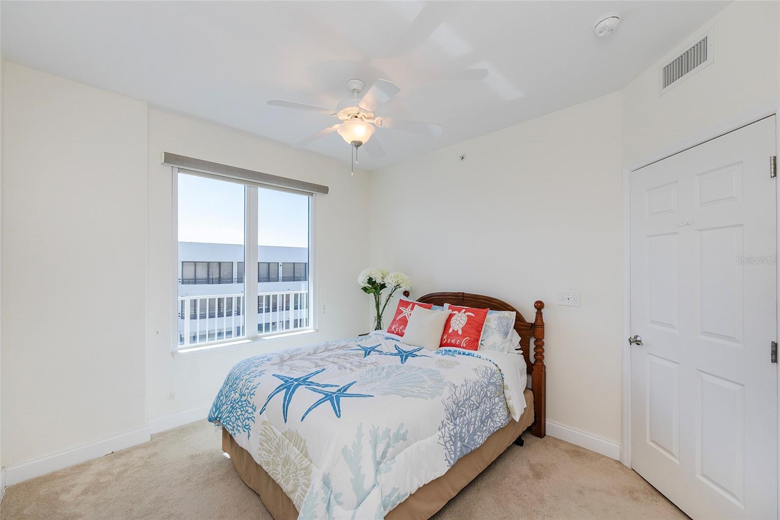 SALIDA DEL SOL - Residential