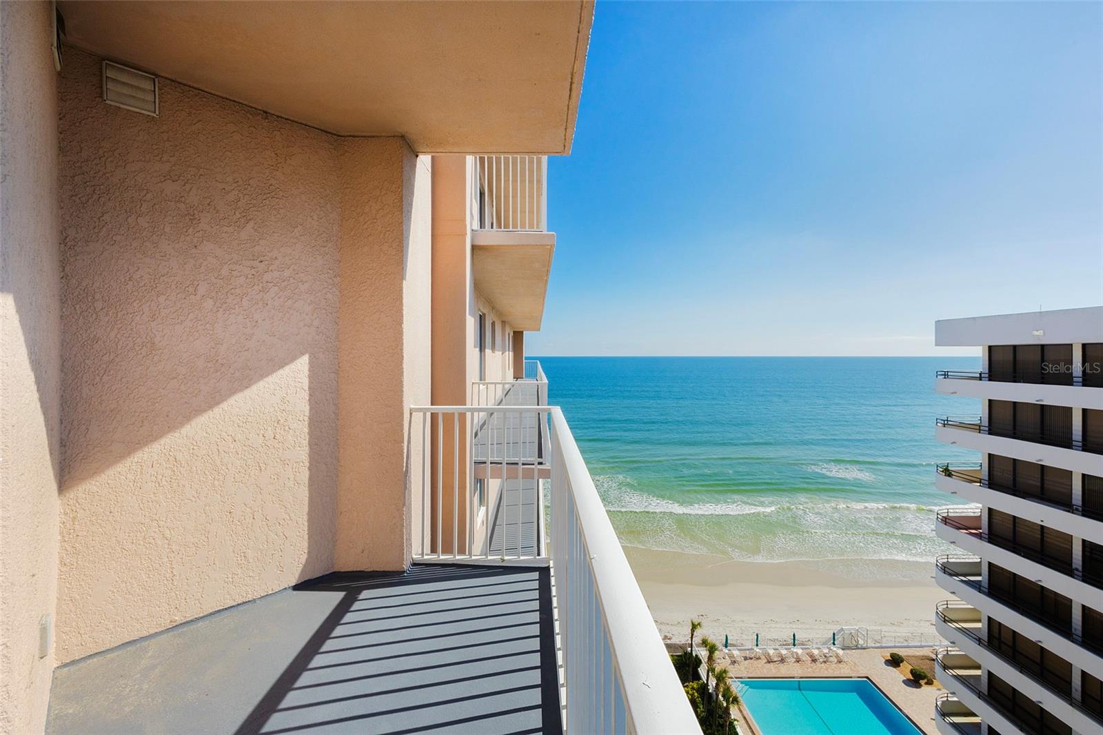 SALIDA DEL SOL - Residential