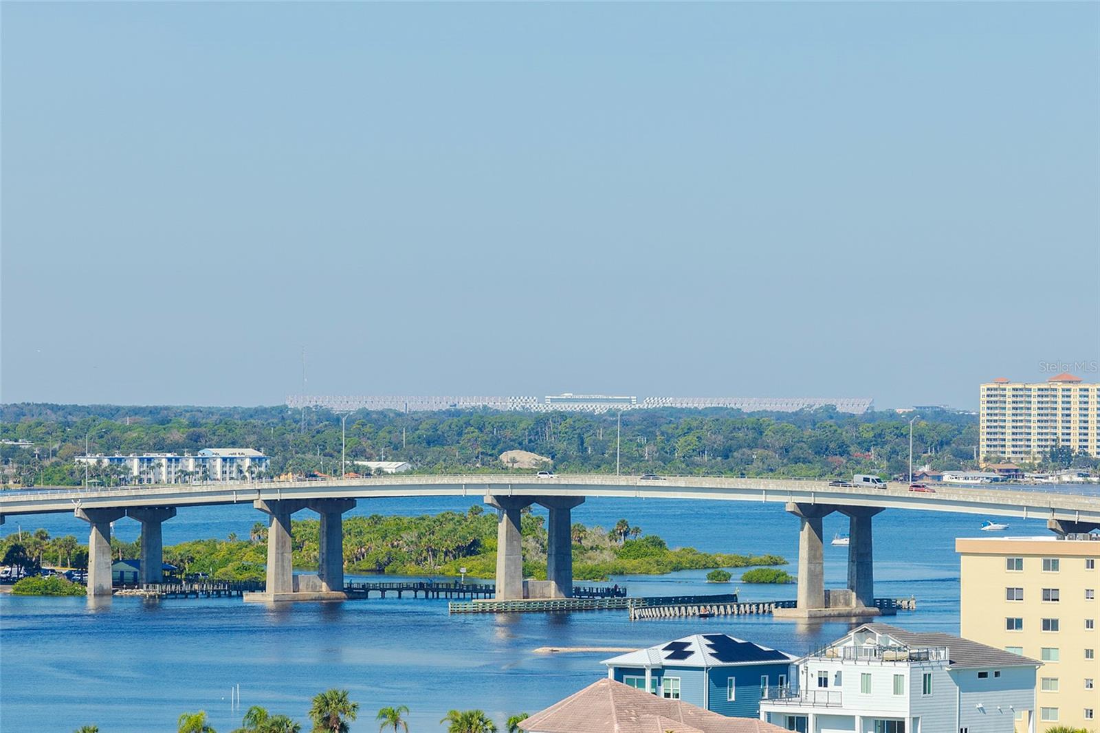 SALIDA DEL SOL - Residential