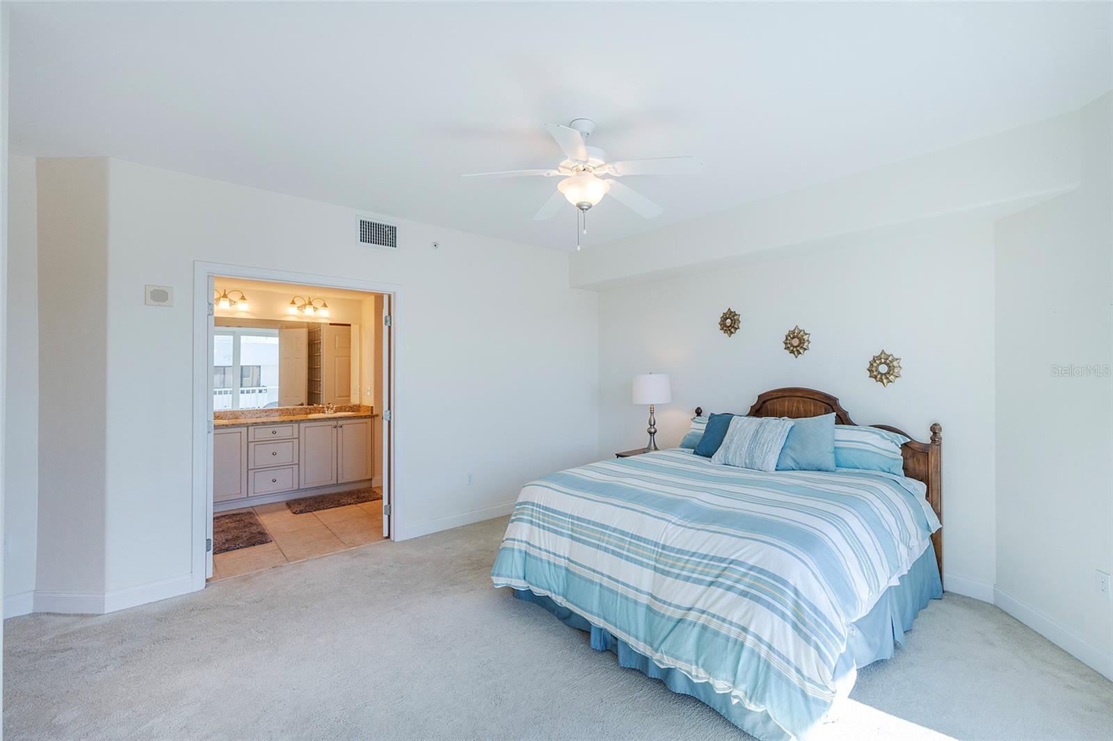 SALIDA DEL SOL - Residential