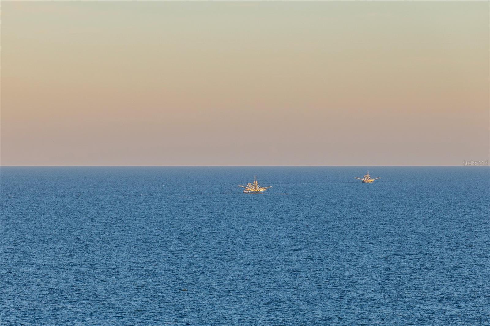 SALIDA DEL SOL - Residential