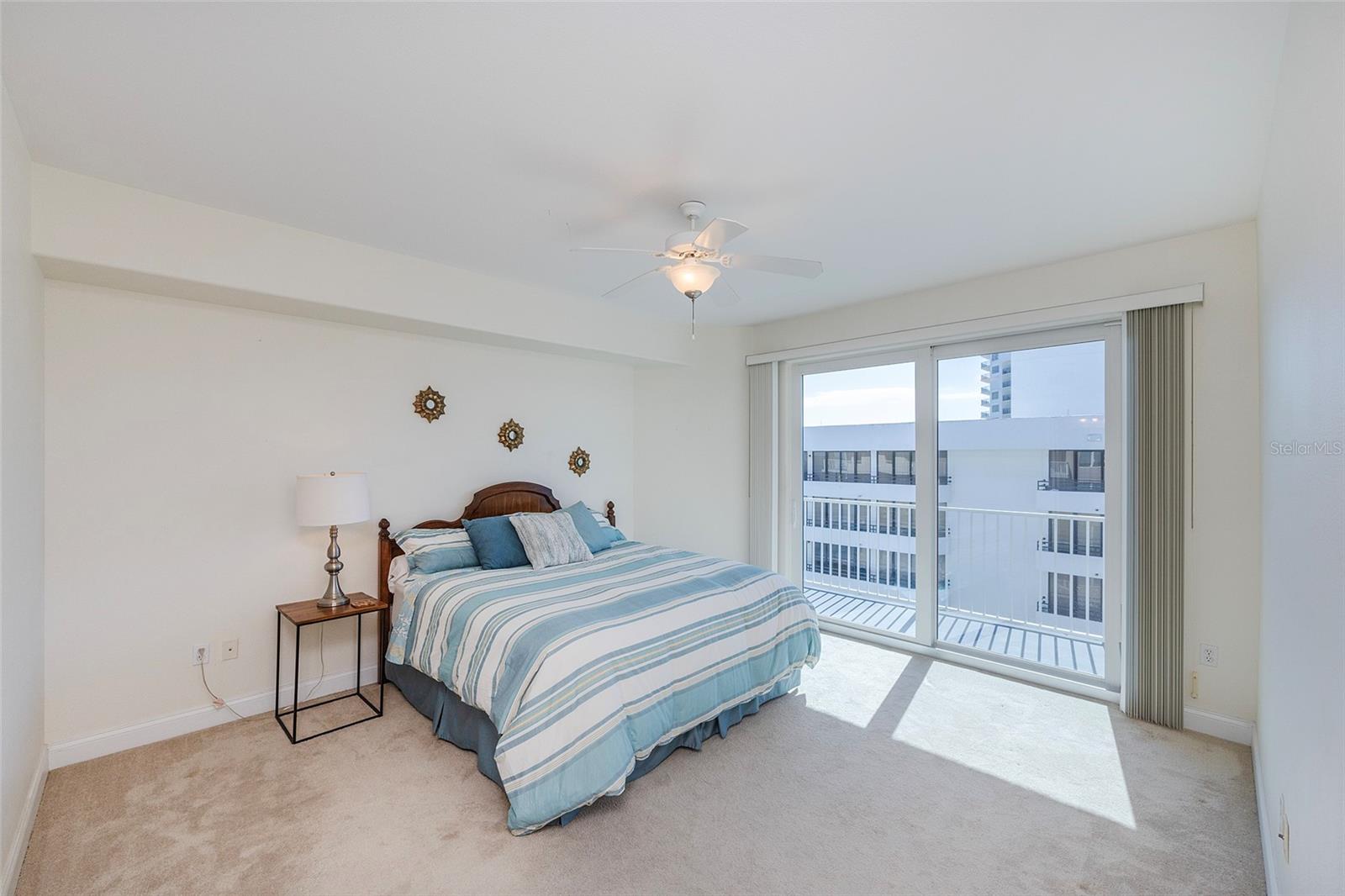 SALIDA DEL SOL - Residential