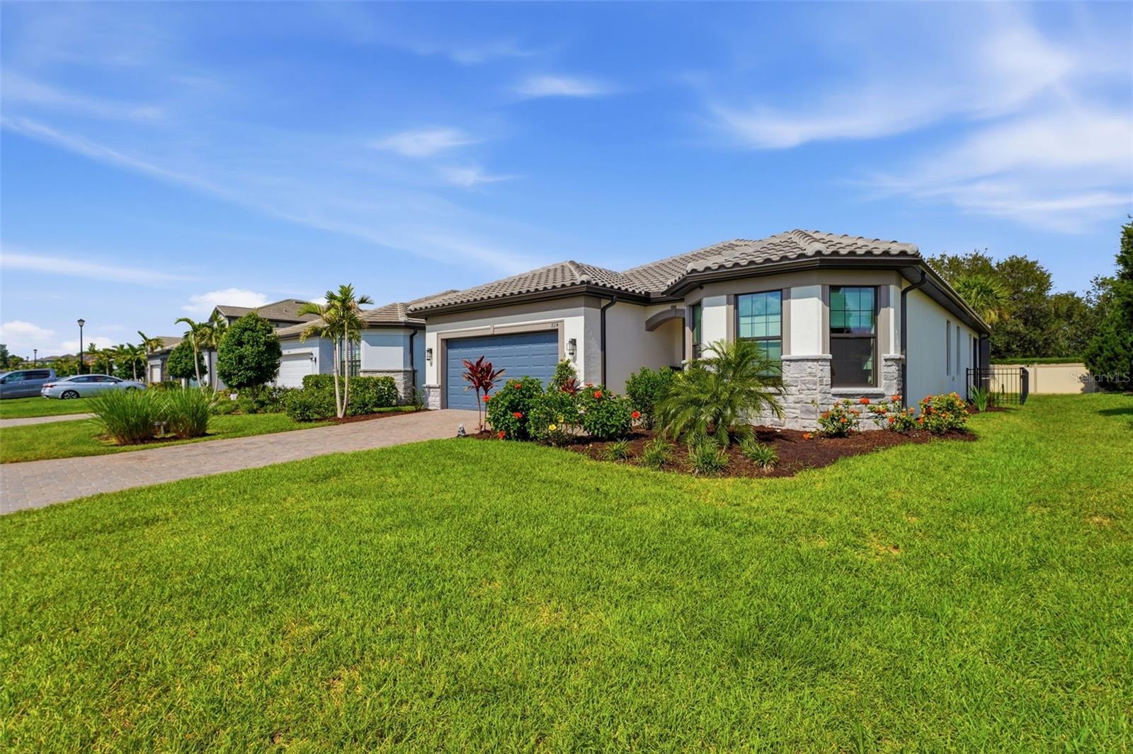 824 GADWALL COURT
