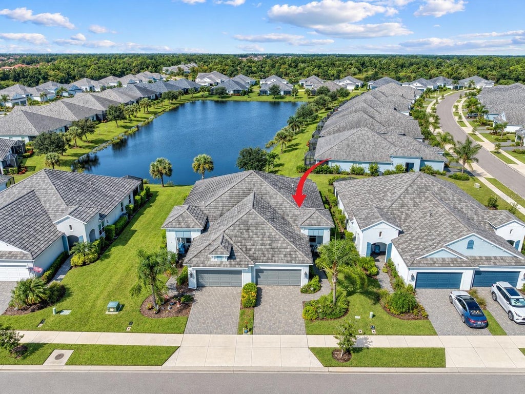 Photo of 21609 Lake Placid Way, Venice, FL 34293 (MLS # N6146143)
