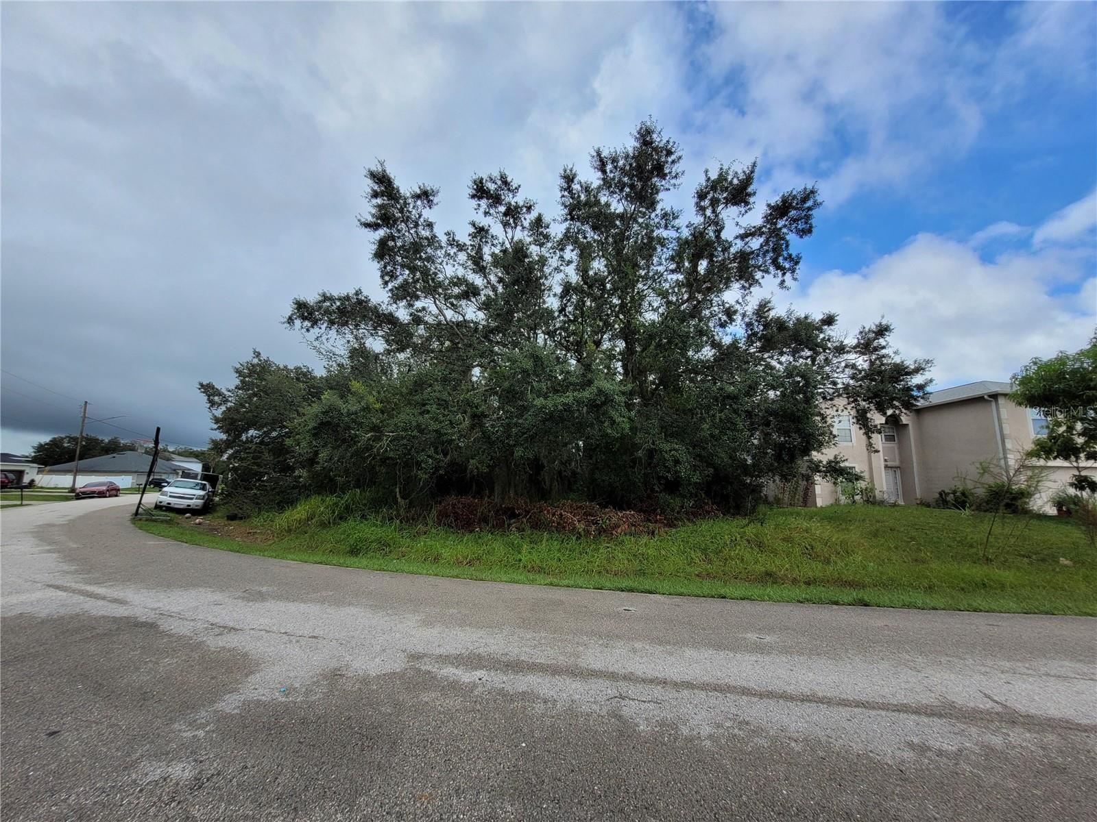 POINCIANA NBRHD 05 VILLAGE 07 - Land