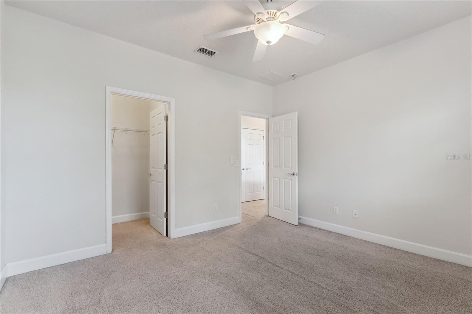 VILLAGEWALK - Residential