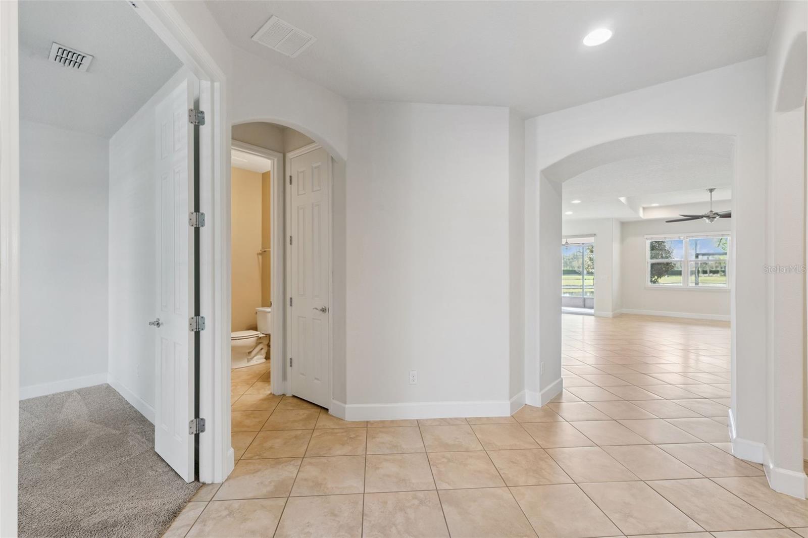 VILLAGEWALK - Residential