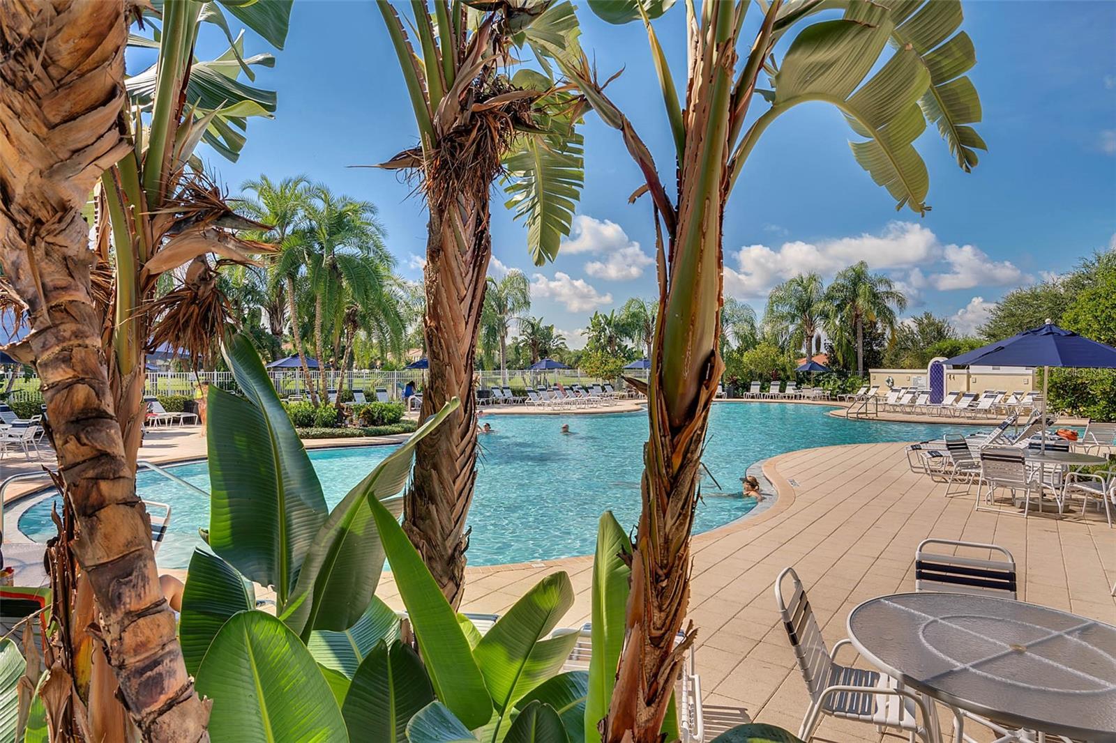 VILLAGEWALK - Residential