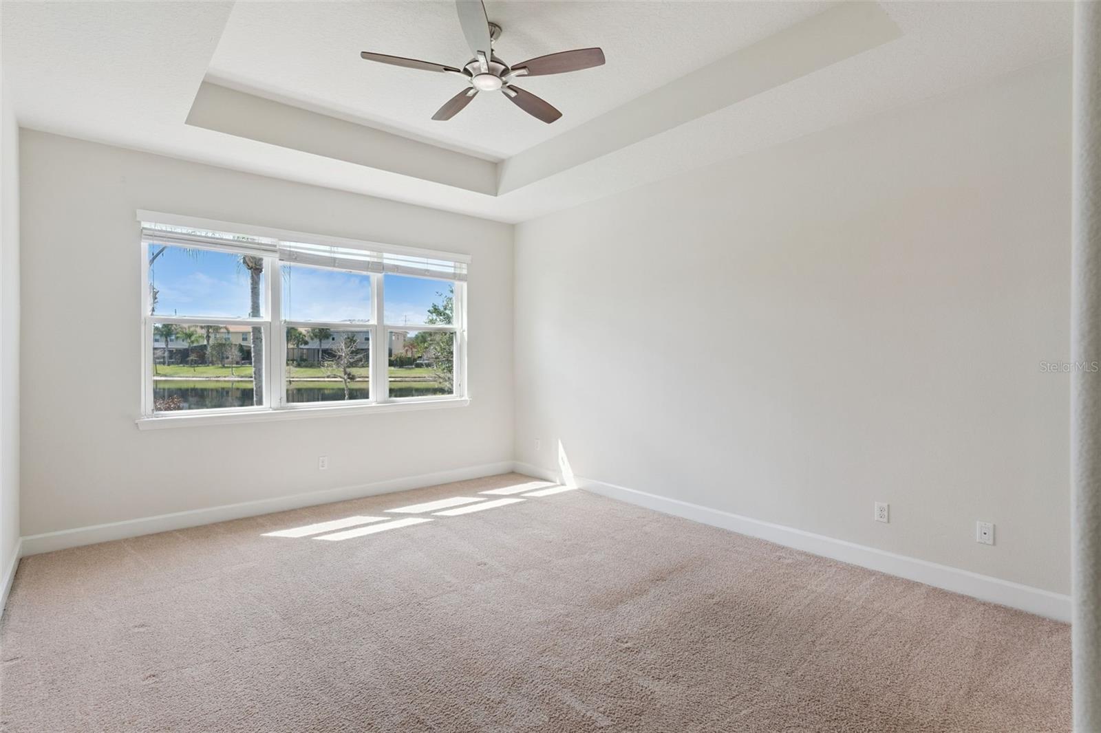 VILLAGEWALK - Residential