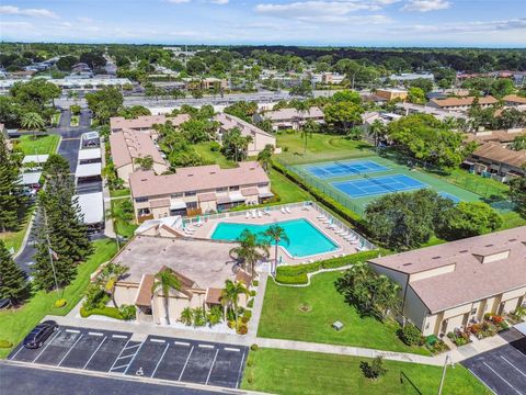 A home in SEMINOLE