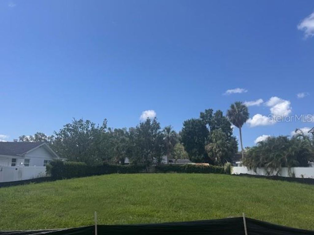 Photo of 4712 W Melrose Avenue, Tampa, FL 33629 (MLS # TB8401592)
