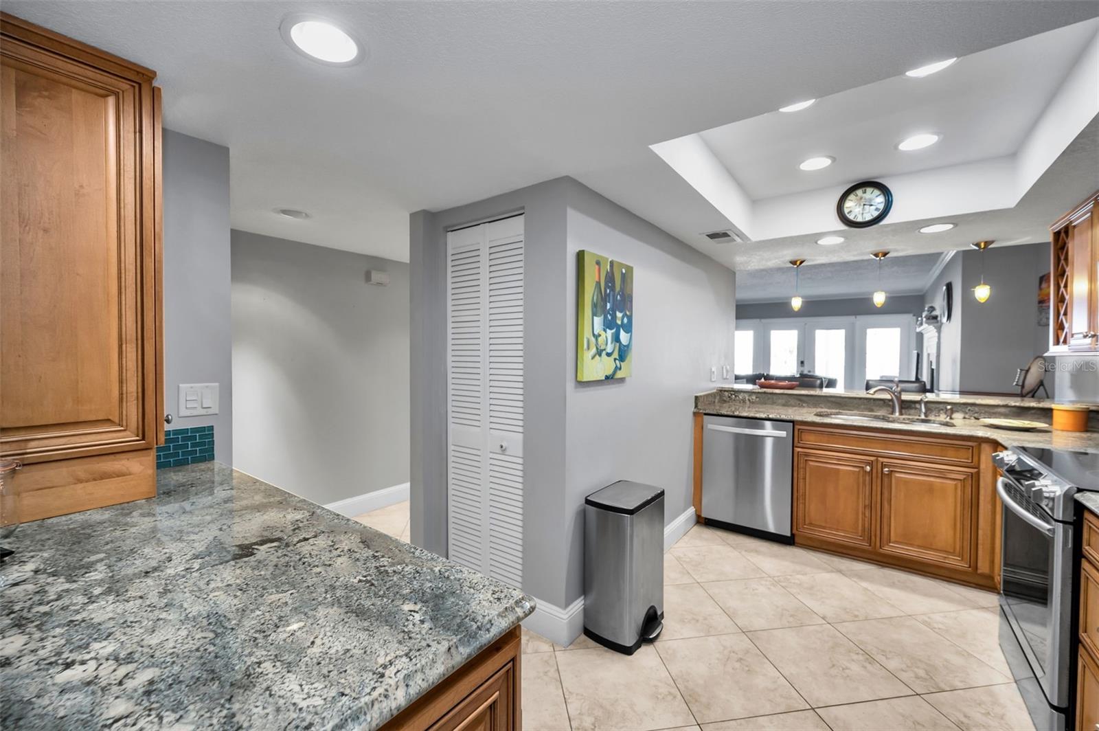 CABANA CLUB CONDO - Residential